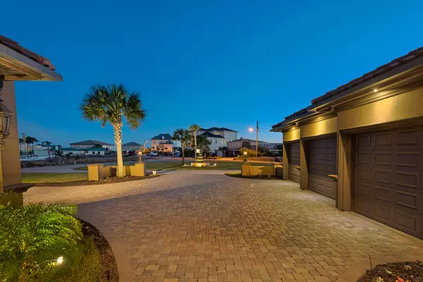 Miramar Beach, FL 32550,328 Lakeview Beach Drive