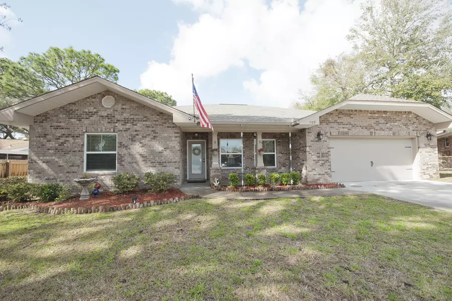 709 Concord Court, Fort Walton Beach, FL 32547