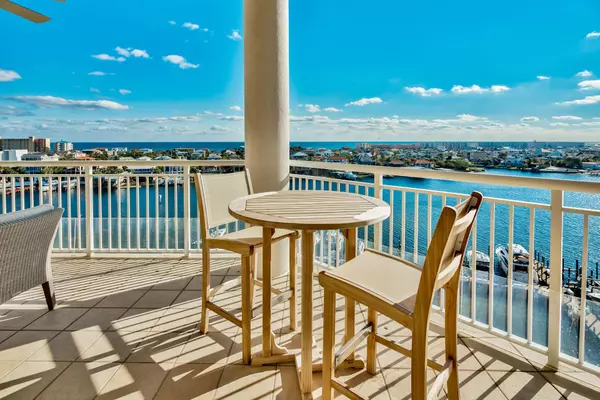 Destin, FL 32541,662 Harbor Boulevard  #UNIT 720