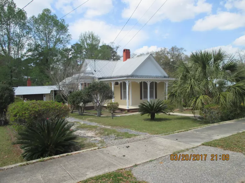 190 S 13Th Street, Defuniak Springs, FL 32435