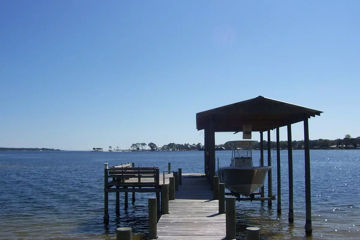 Fort Walton Beach, FL 32547,249 Beachview Drive