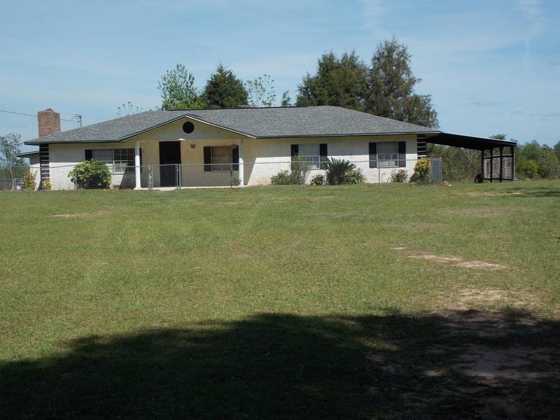 5248 E State Highway 2, Westville, FL 32464