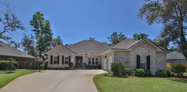 757 Woods Drive, Niceville, FL 32578