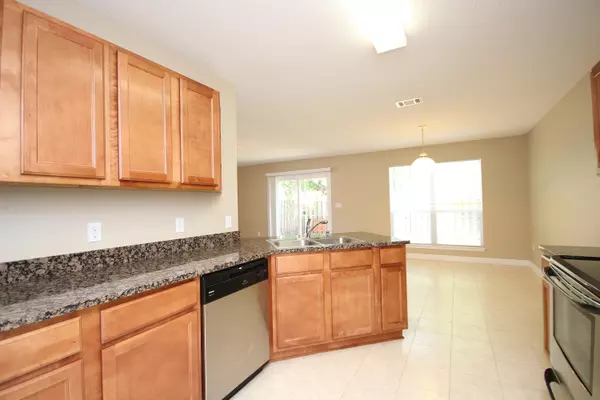 Shalimar, FL 32579,2701 Apple Blossom Court