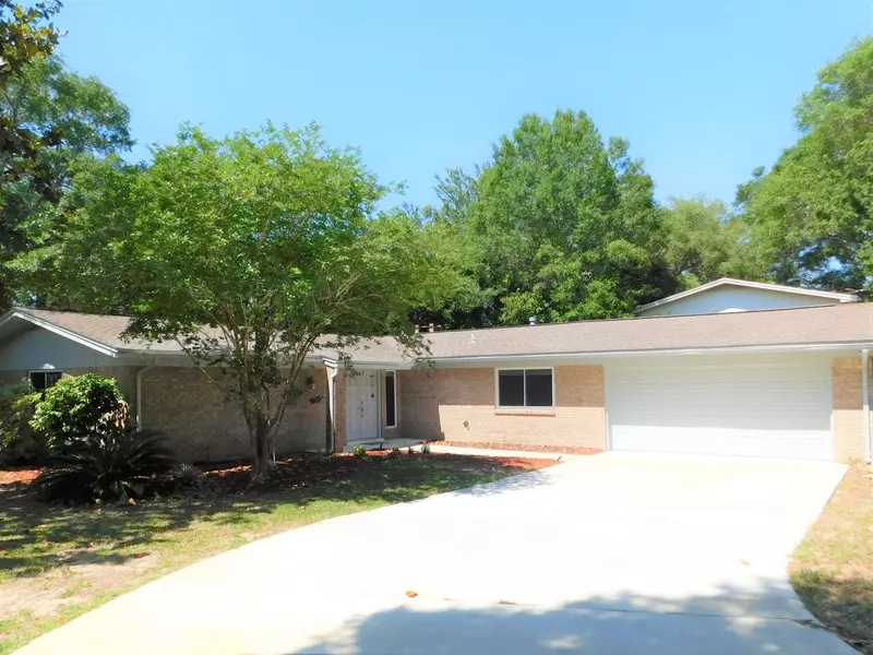 2412 Roberts Drive, Niceville, FL 32578