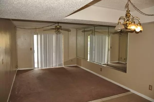 Mary Esther, FL 32569,209 W Miracle Strip Parkway  #UNIT B103