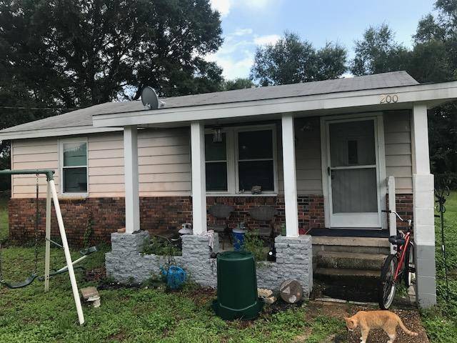 200 3rd St, Niceville, FL 32578