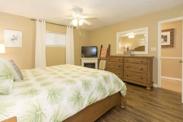 Destin, FL 32541,2850 Scenic Highway 98  #UNIT B3