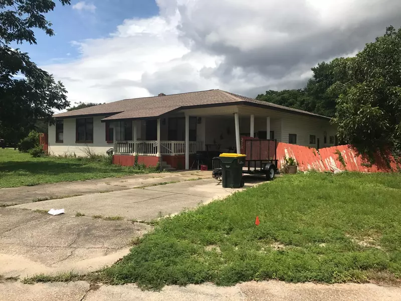 218 NE Bradley Drive, Fort Walton Beach, FL 32547
