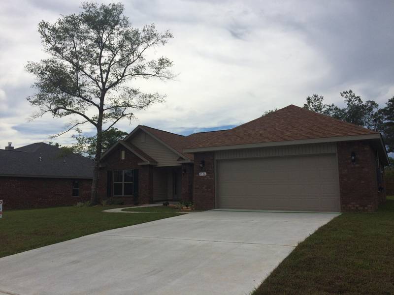 8516 Holley Hills Circle, Navarre, FL 32566