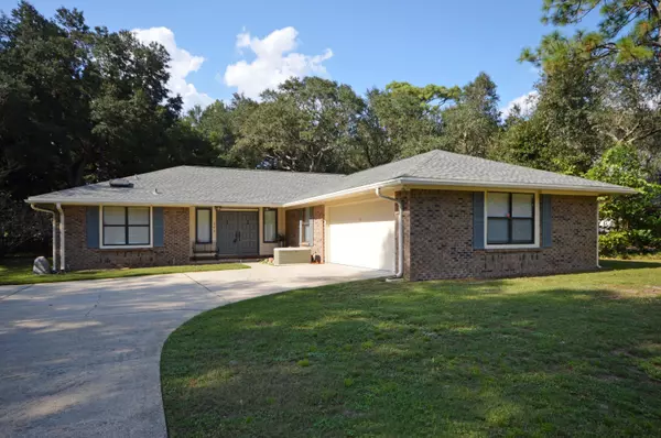 208 Ruckel Drive, Niceville, FL 32578