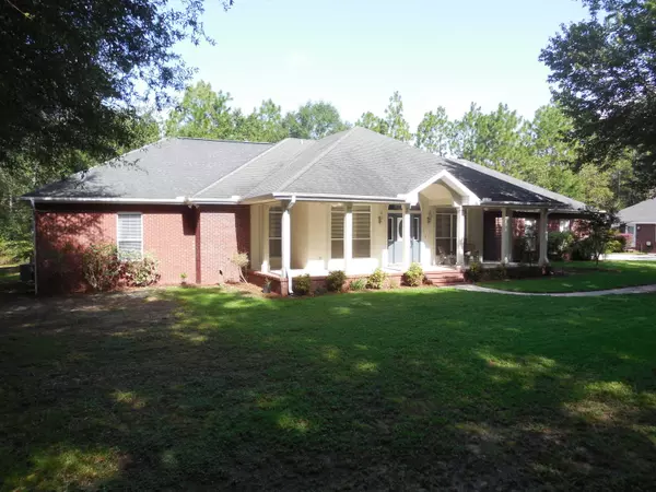 668 Ridge Lake Road, Crestview, FL 32536