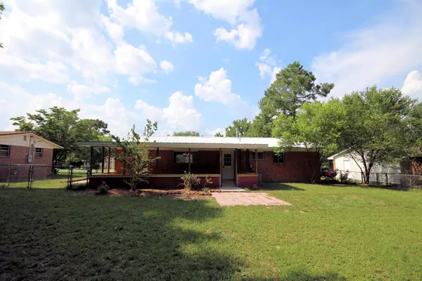 Crestview, FL 32539,505 Forrest Court