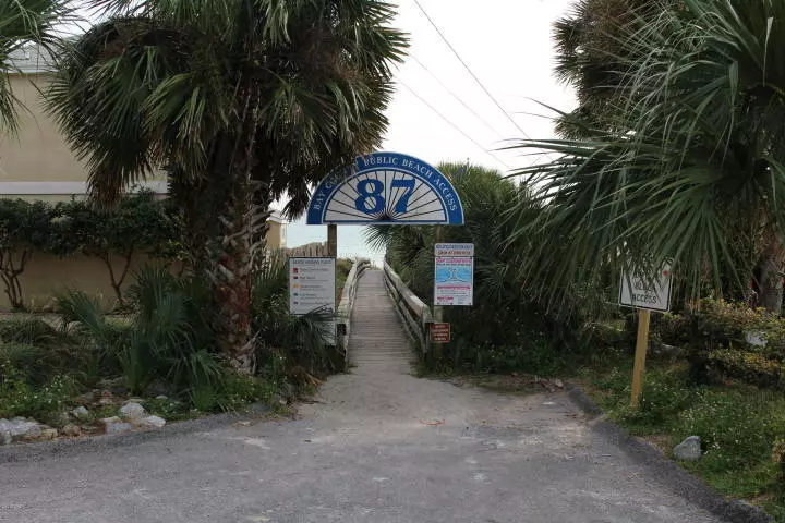 Panama City Beach, FL 32413,21416 Sunset Avenue