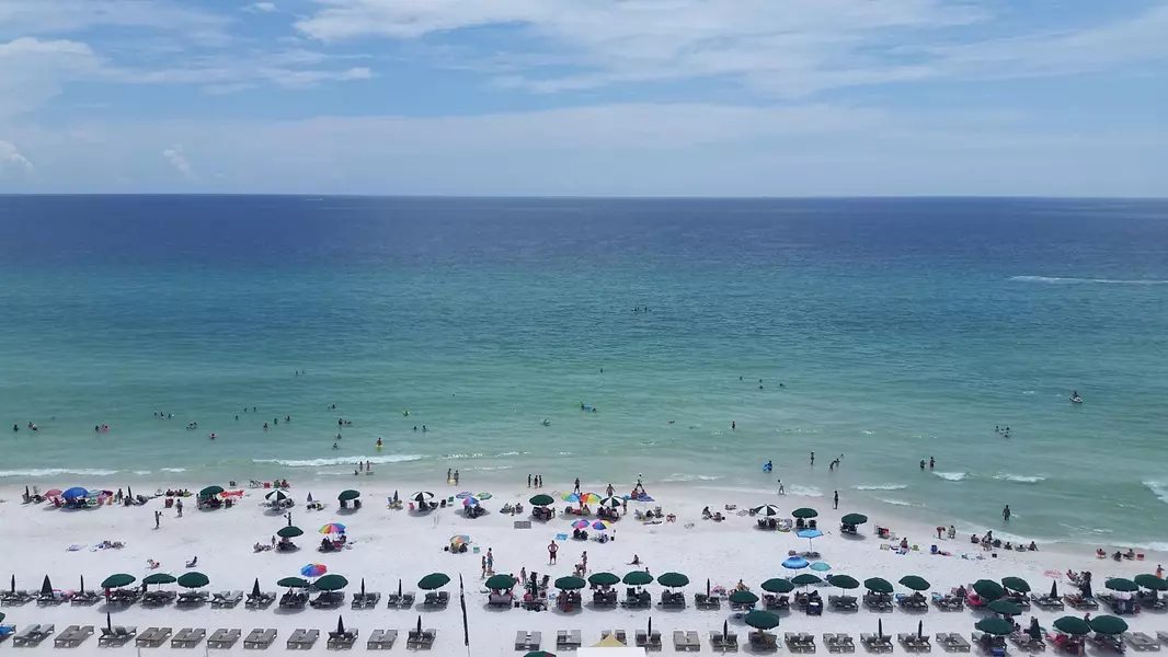5801 Thomas Drive  #UNIT 1015, Panama City Beach, FL 32408