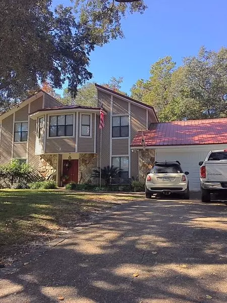 216 E Dominica Circle, Niceville, FL 32578