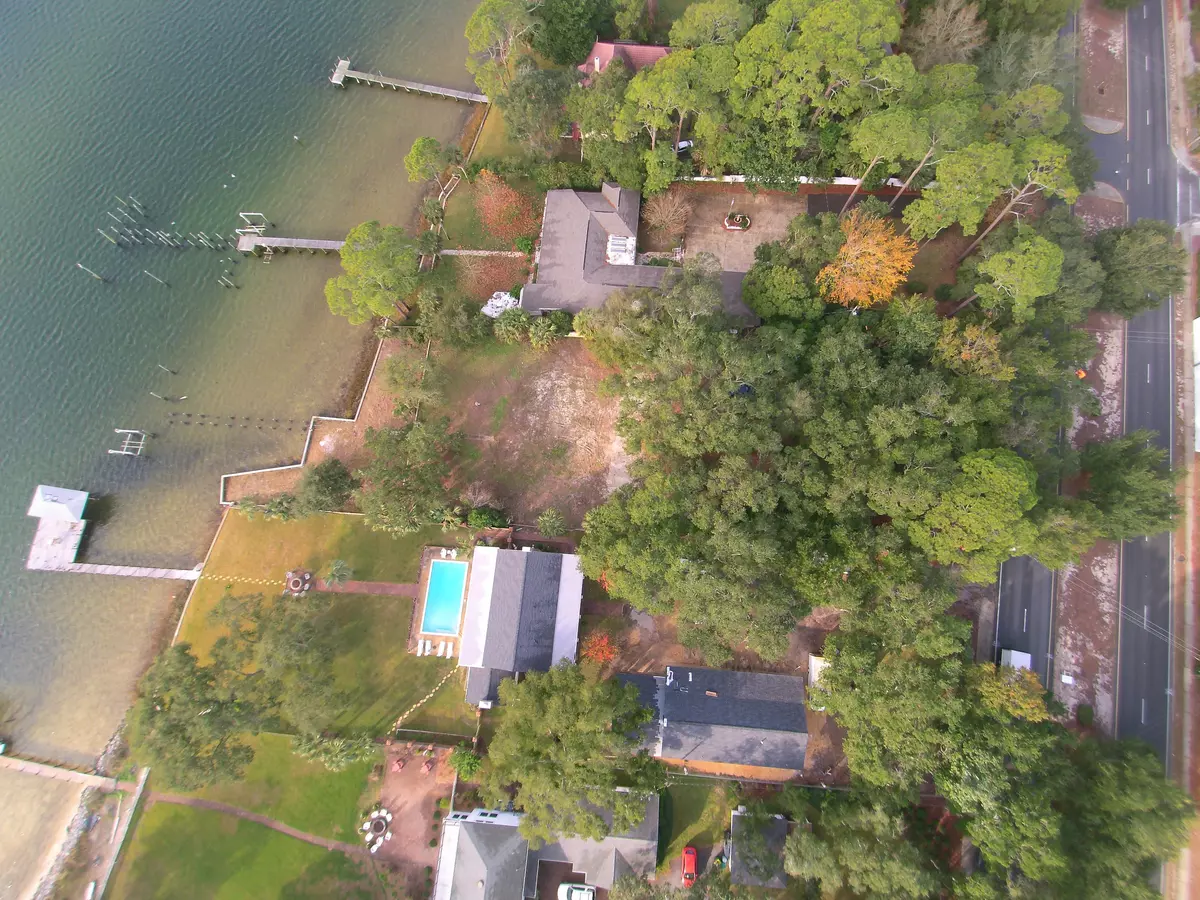 Mary Esther, FL 32569,857 E Miracle Strip Parkway