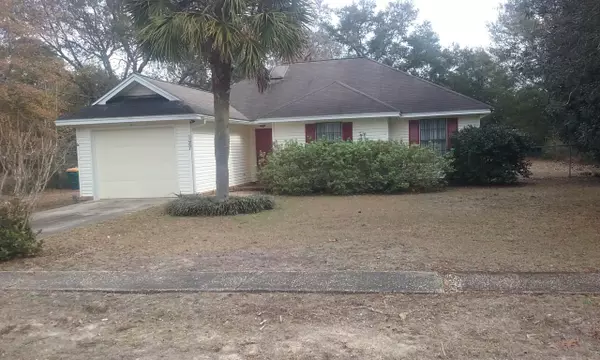 127 E Walker Circle, Crestview, FL 32539