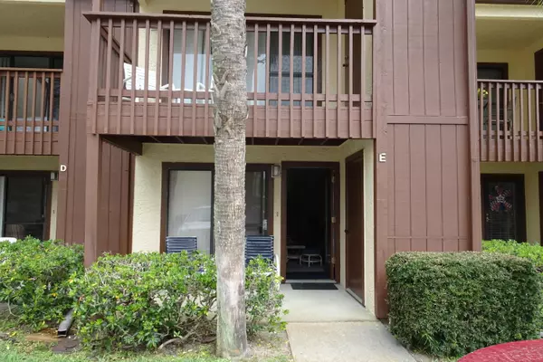 Panama City Beach, FL 32413,17751 Panama City Beach Parkway  #UNIT 3E