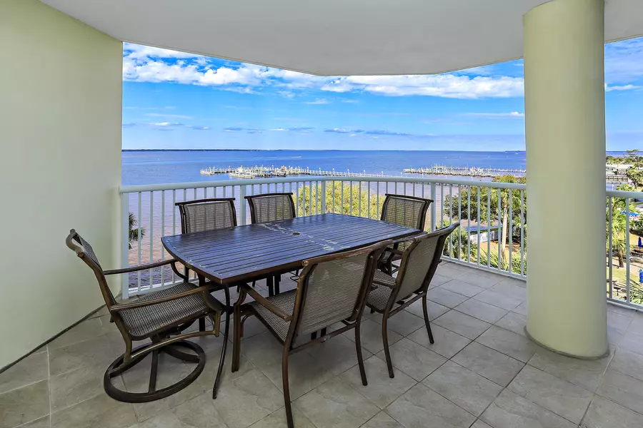 1326 Miracle Strip Parkway #504, Fort Walton Beach, FL 32548