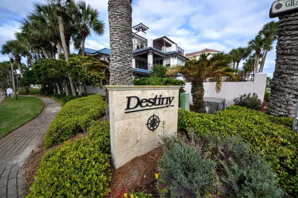 000 Sunset Point, Destin, FL 32541