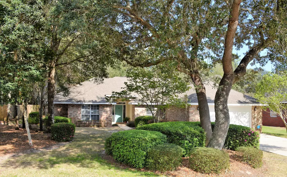 107 Arrowpoint Cove, Valparaiso, FL 32580