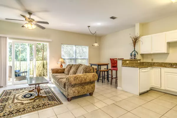 Mary Esther, FL 32569,1367 Highway 98  #UNIT B