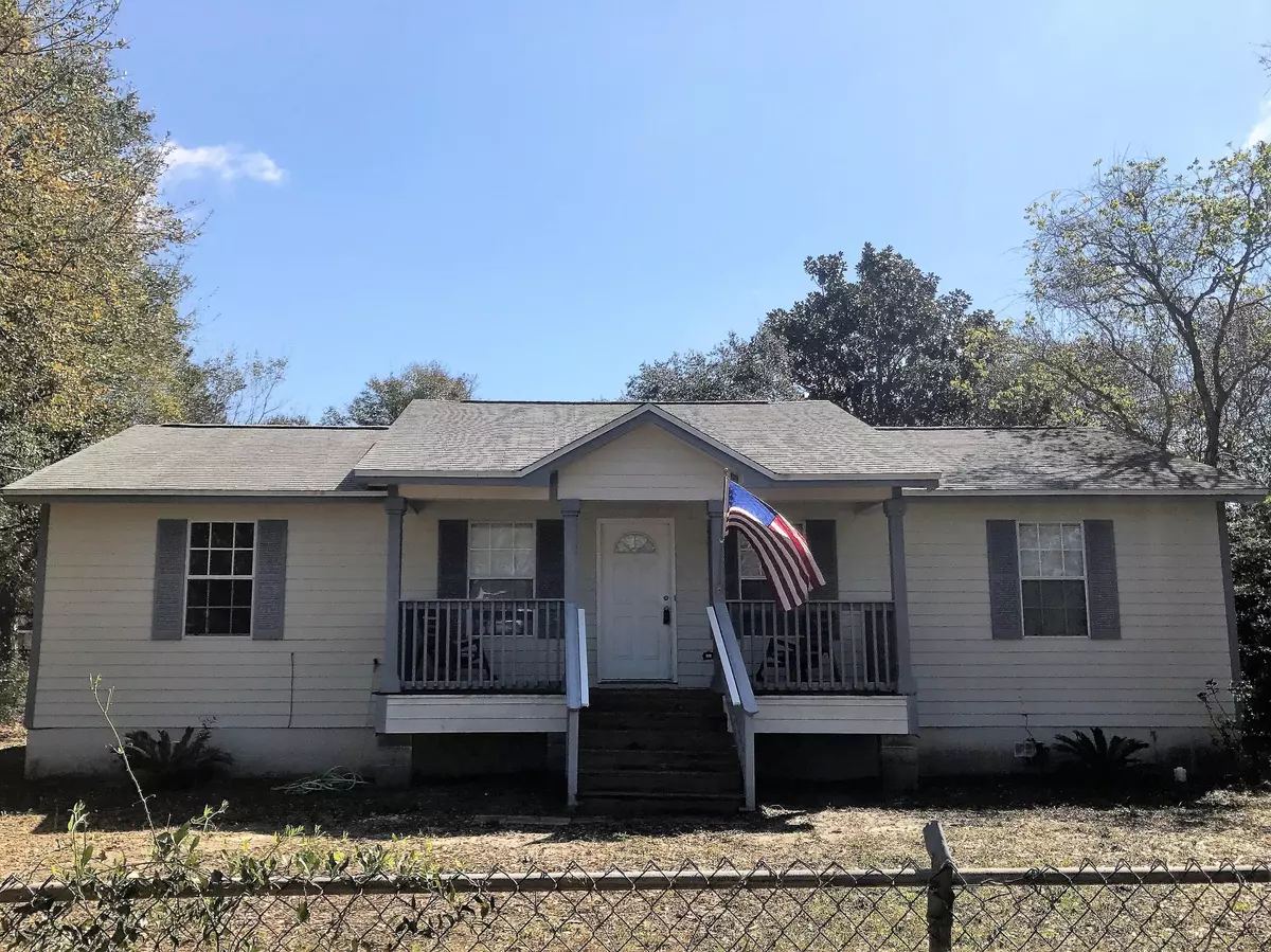 Mary Esther, FL 32569,1003 Pinetree Road