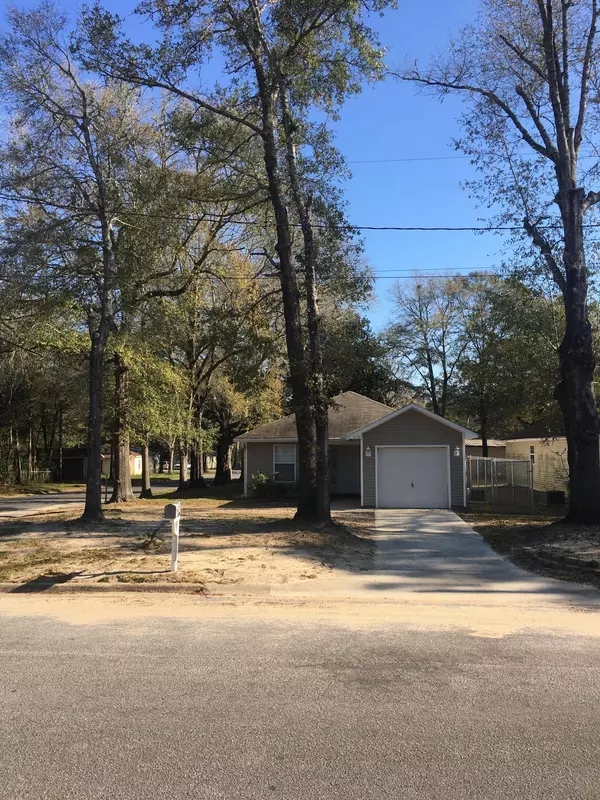 Crestview, FL 32539,820 E Walnut Avenue