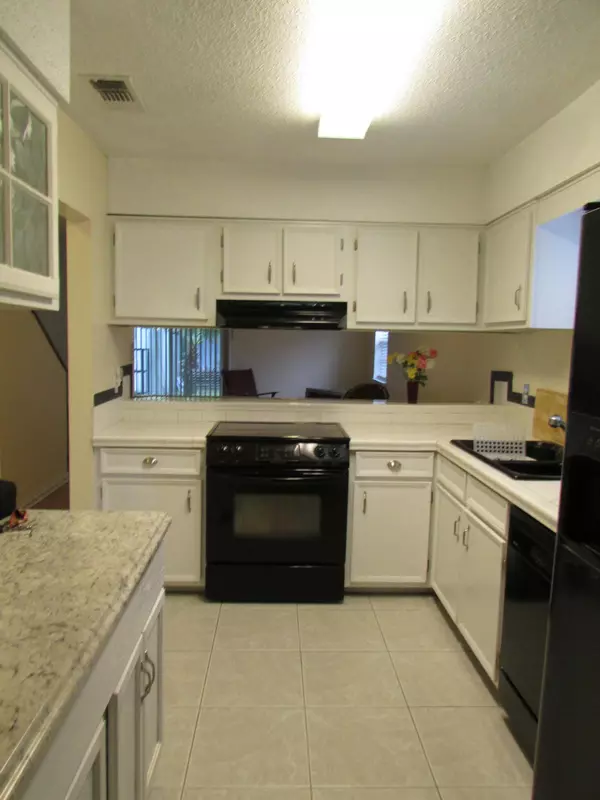 Fort Walton Beach, FL 32547,333 Woodham Court