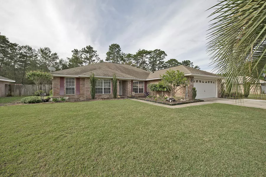 7035 Brighton Oaks Boulevard, Navarre, FL 32566