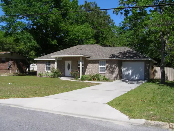 105 Camellia Place, Crestview, FL 32539