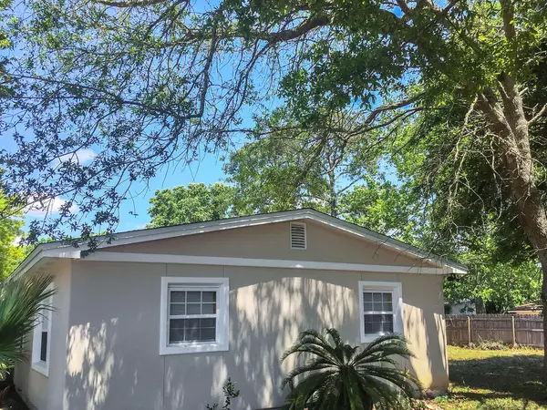 Mary Esther, FL 32569,610 Blackstone Road