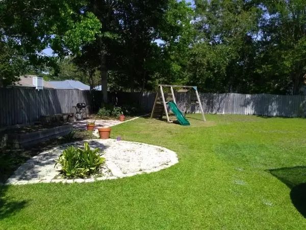 Mary Esther, FL 32569,207 Michael Avenue