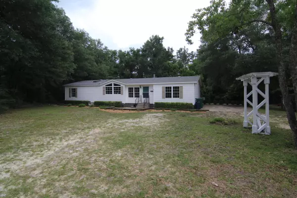 201 Charlie Brown Road, Defuniak Springs, FL 32435