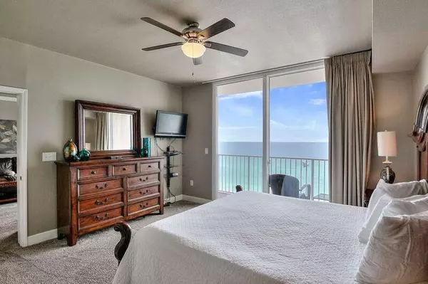 Panama City Beach, FL 32413,16819 Front Beach Road  #809