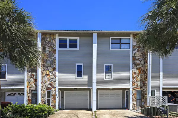 Shalimar, FL 32579,230 Snug Harbour Drive  #230