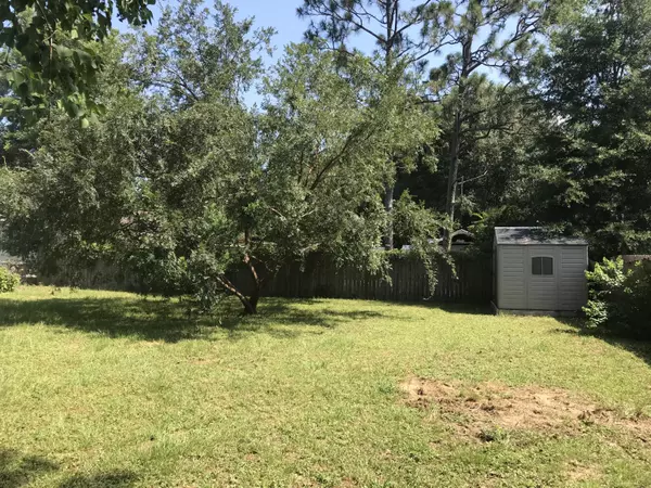 Crestview, FL 32539,6105 N Willow Lane