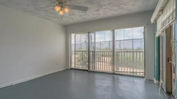 Panama City Beach, FL 32408,8815 Thomas Drive  #UNIT 101