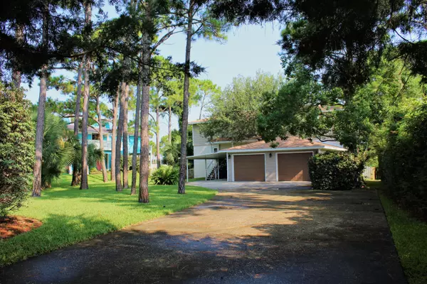 Fort Walton Beach, FL 32548,822 Tarpon Drive