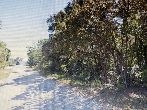 xxx Chippewa Drive, Niceville, FL 32578