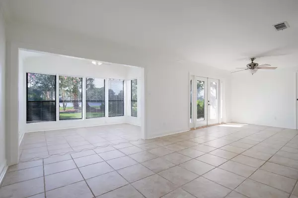 Miramar Beach, FL 32550,714 Sandpiper Drive  #714