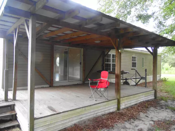 Defuniak Springs, FL 32433,683 Pinewood Drive