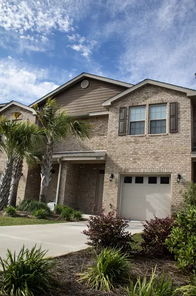 8826 Little Cormorant Lane, Navarre, FL 32566