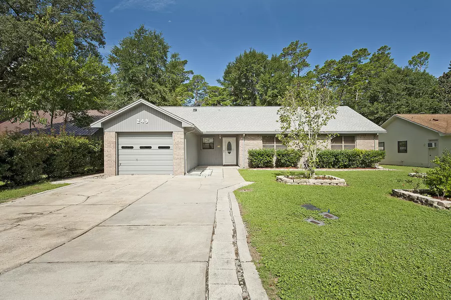 249 Honeysuckle Way, Niceville, FL 32578