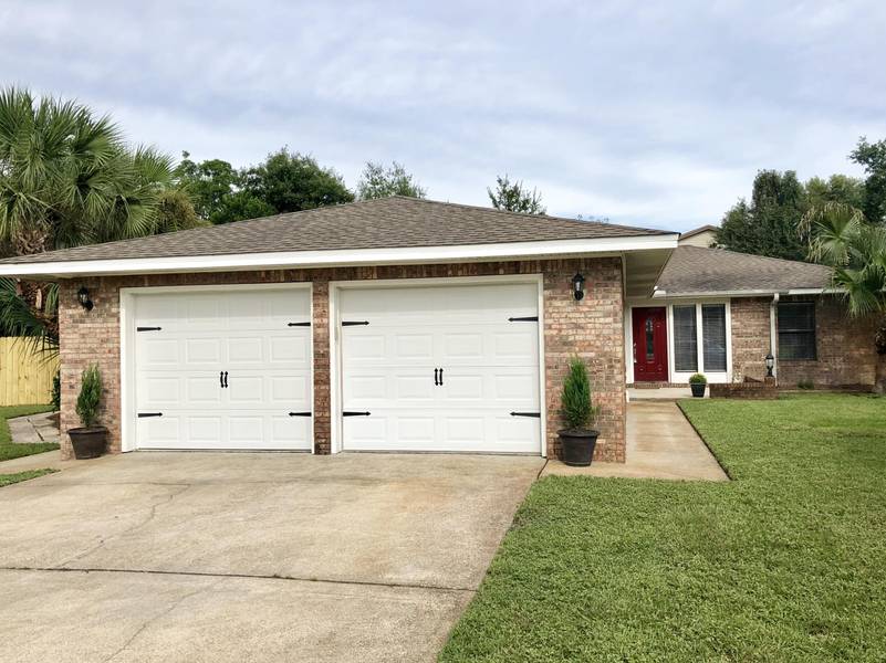 551 Brian Circle, Mary Esther, FL 32569