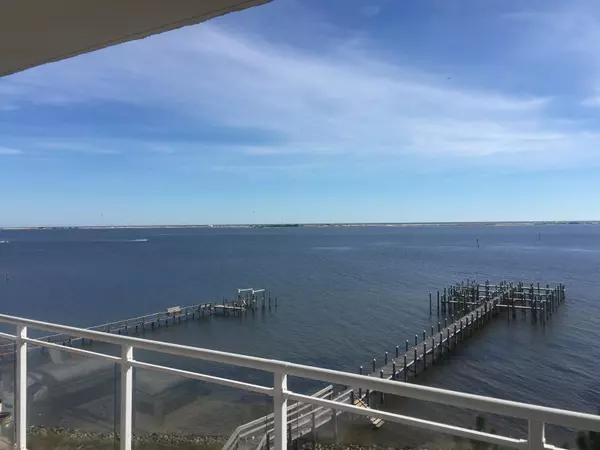 8747 Navarre Parkway  #UNIT 505, Navarre, FL 32566