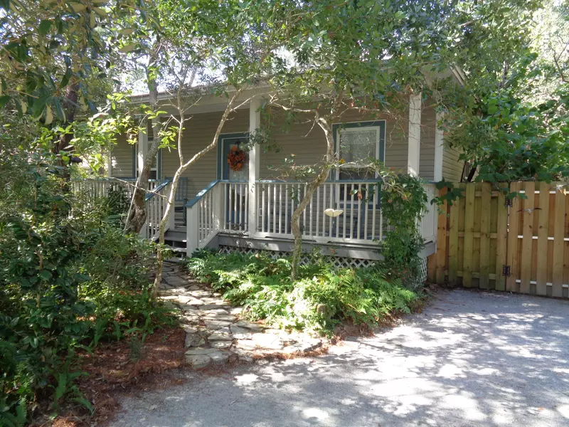 55 N Lake Drive, Santa Rosa Beach, FL 32459