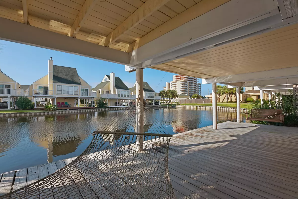 Destin, FL 32541,775 Gulf Shore Drive  #2