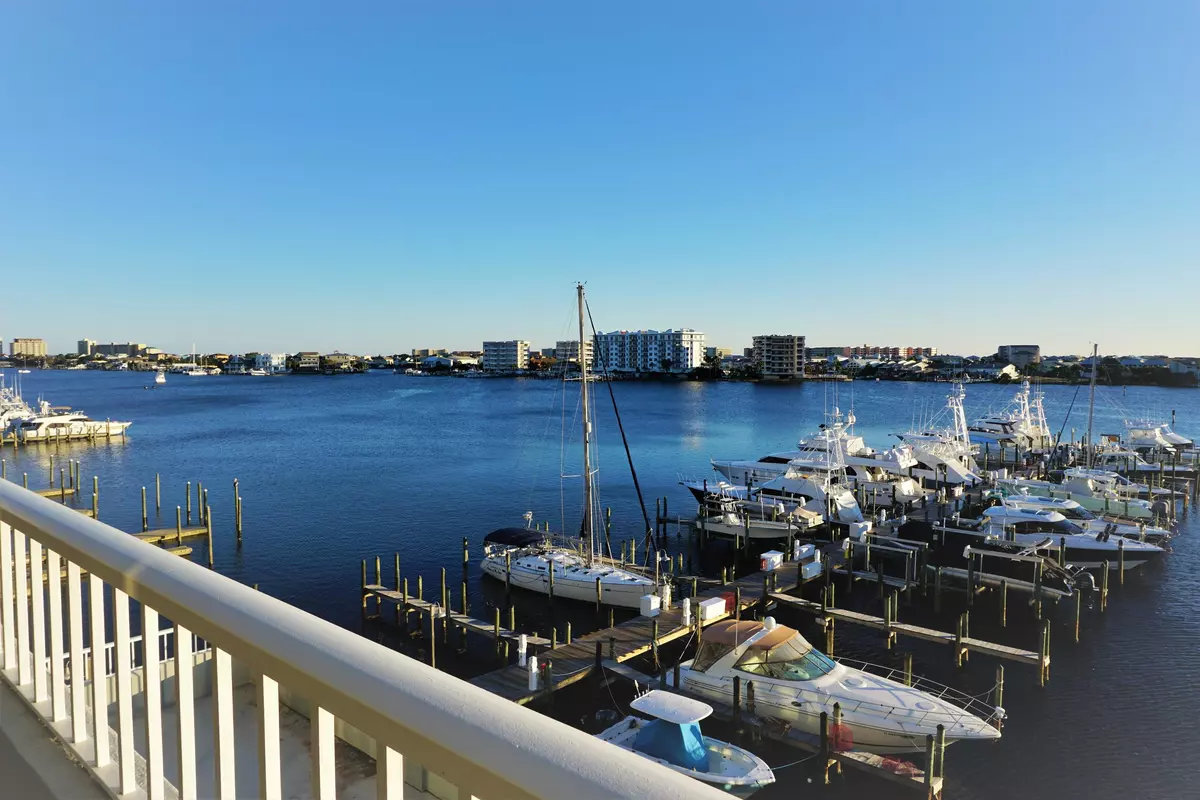 Destin, FL 32541,320 Harbor Boulevard  ## C303